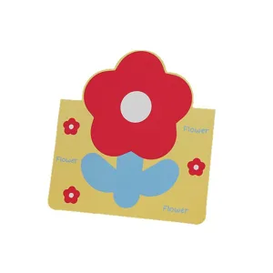 Tarjeta felicitación flor 3D premium para regalo cumpleaños infantil y mensaje agradecimiento