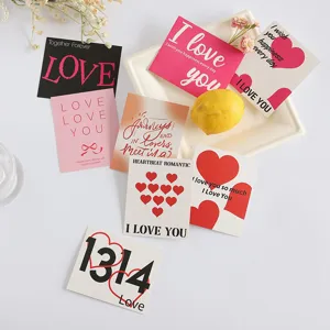 Tarjetas de felicitación de San Valentín con citas románticas y motivos de corazón