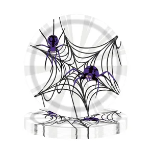 Piatti di carta per Halloween con ragno viola e ragnatela nera su fondo bianco.