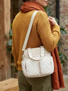 Bolso bandolera impermeable de cuadros crema con múltiples bolsillos para mujer