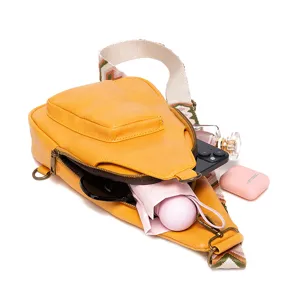 Bolso de pecho amarillo retro con capacidad interior para móvil y paraguas plegable