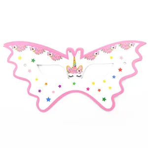 Masque papillon licorne florale en papier pour la décoration de fête d'enfants.