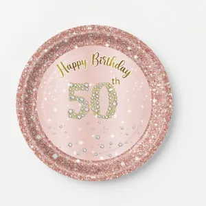 Vue détaillée d'une assiette en carton or rose de 7 pouces pour le 50e anniversaire