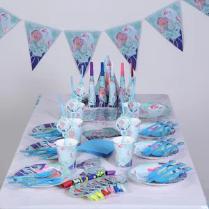 Set complet de vaisselle de fête sur le thème des sirènes avec assiettes, tasses et bannières