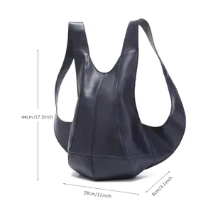Especificaciones de tamaño detalladas de la mochila de cuero escarabajo: 44x28x8 cm