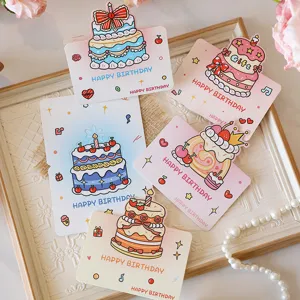 Assortiment de jolies cartes d'anniversaire pliantes 3D avec illustrations de gâteaux colorés