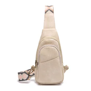 Bolso de pecho beige para mujer con correa de patrón bohemio y bolsillos dobles con cremallera