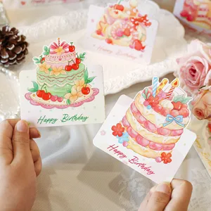 Decoratieve aquarel 3D verjaardagstaart wenskaarten met Happy Birthday tekst.
