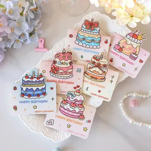 Lot de six cartes d'anniversaire 3D colorées avec de jolis motifs de gâteaux animés