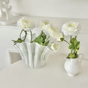 High Quality 2-Head Artificial Ranunculus Flowers Satin Faux Persian Buttercup For Home Living Room Wedding Decor Photography Props