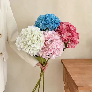 Bouquet di fiori di ortensia artificiali realistici stampati in 3D in vari colori