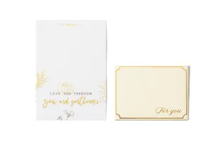 Elegante juego de tarjetas de felicitación y sobres con lámina de oro para regalos de San Valentín.