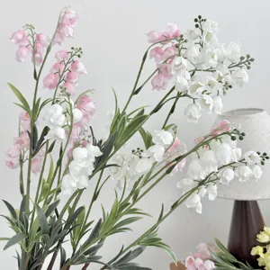 Elegante rosa und weiße künstliche Maiglöckchen für Heim- und Hochzeitsdekoration