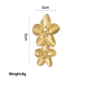 Tabella taglie dettagliata per spilla a fiore oro 3D, altezza 5cm e peso 8g