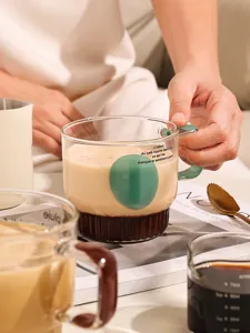 Hochwertige Glasklasse mit Henkel, ästhetische Tasse für Kaffee, Milch, Joghurt und Tee.