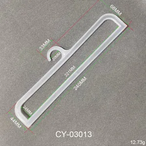 Specifiche dimensionali dettagliate per la stampella per sciarpe in plastica CY-03013.