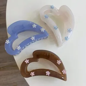 Süße Herzform PVC Haarkralle Mit Künstliche Perle Blume Elegant Koreanischer Stil Matt Transluzent Große Haarklemmen Zubehör Für Damen
