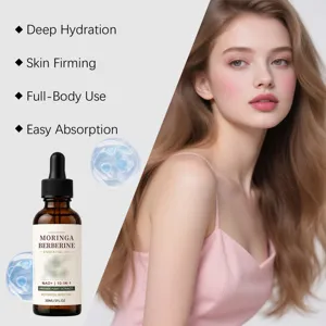 Botanisches Körperöl Detailansicht mit glatter Textur, tiefer Hydratation und Straffung.