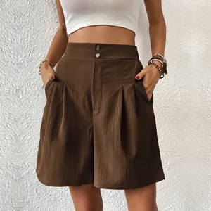 Women high waisted wide leg shorts summer casual brown pleated shorts with pockets detail view