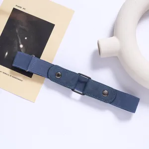 Detail view of elastic buckle-free lazy belt for women jeans tightening accessory.