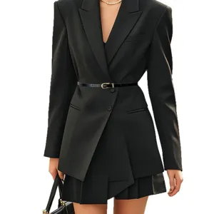 Cintura fine in ecopelle PU da donna, accessorio in vita versatile abbinato al elegante blazer.
