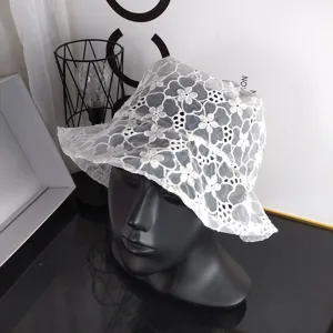 Cappello da pescatore in pizzo bianco da donna, cappello sole floreale cavo estivo elegante.