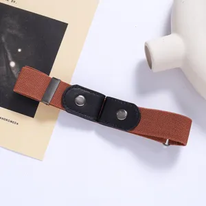 Elastic buckleless lazy waist belt for women, adjustable stretch jeans waist strap brown.