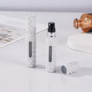 Vista detallada del atomizador de perfume de perlas portátil, botella rociadora recargable de 6ml.