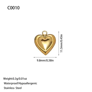 Detailed gold heart-shaped stainless steel pendant with specific dimensions and weight data