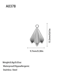 Gedetailleerde afmetingen van zilveren roestvrijstalen pijl hanger voor DIY sieraden