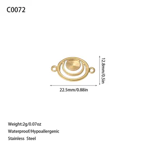 Detailed size and weight specs of a gold-plated stainless steel oval pendant component.