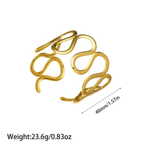 Detaillierte Ansicht des goldenen Edelstahlarmbands mit Gewichts- und Maßangaben.