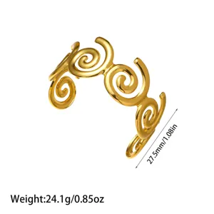 Brazalete de espiral en acero de titanio dorado, 27,5 mm de ancho y 24,1 g peso.