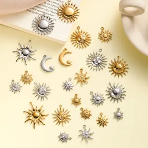 Ciondoli in Acciaio Inossidabile Sole Luna Volto per Gioielli Fai-da-te Oro Argento Galvanizzati Ciondoli Celesti per Collana Braccialetto