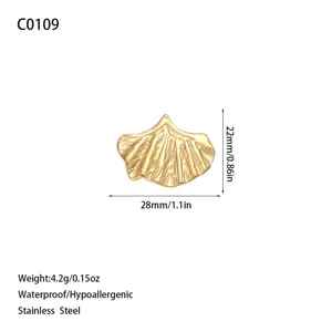 Détail du pendentif feuille de ginkgo avec dimensions précises, poids et caractéristiques.