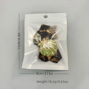 Luminous seashell necklace in leopard ribbon packaging, 18.2g weight, 8x11cm size