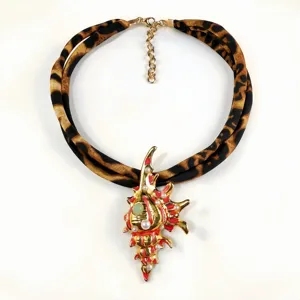 Luxury gold plated conch pendant necklace featuring leopard print fabric band and pearls