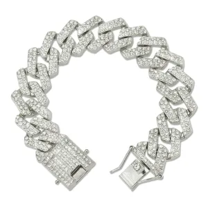 Nahaufnahme eines 20mm breiten, eisgekühlten kubanischen Panzerarmbands mit Steinen