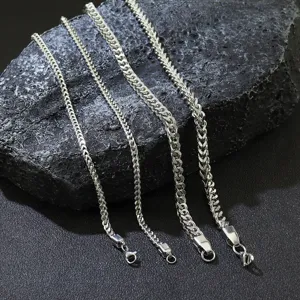 Detailed view of stainless steel Franco chains in four different widths