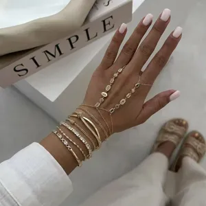 Conjunto de Pulseras de Cobre Chapado en Oro Circonia para Mujer Elegante Cadena de Mano Vinculada al Anillo Joyería de Moda