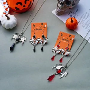 Set di gioielli vintage a pipistrello con ciondoli a goccia per outfit gotici di Halloween