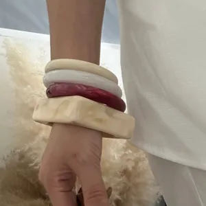 Vintage Geometrisches Acryl Armreif Armband Für Damen Marmor Textur Quadratisch Breit Dünn Rund Harz Armband Niche Schmuck