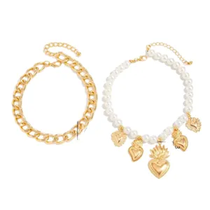 Ensemble de bracelets de cheville en chaîne dorée et perles avec cinq cœurs vintage