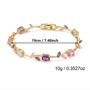 Detail of gold leaf vine bracelet with 19cm length and 10g weight specifications.