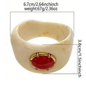 Bracelet jonc bohème en résine avec pierre rouge et détails de dimensions et poids