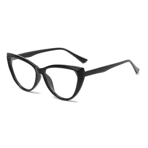 Vintage black cat eye anti-blue light glasses frame for a stylish and retro look.