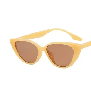Vintage cat-eye sunglasses for women with cream yellow frame and protective brown lenses