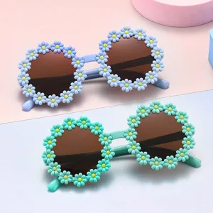 Modische Kinder-Sonnenbrille mit süßem Gänseblümchen-Rahmen in Blau und Türkis