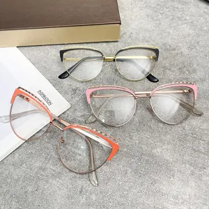 Monturas de gafas de ojo de gato anti-luz azul con ribete brillante en varios colores