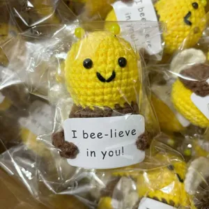 Handmade crochet cute bee plush toy keychain with inspiring card, perfect bag pendant gift.